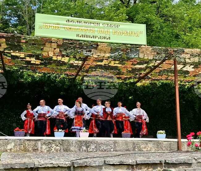 Традиционният фолклорен събор "Край чешмата - под върбата" е насрочен за утре в силистренското село Кайнарджа