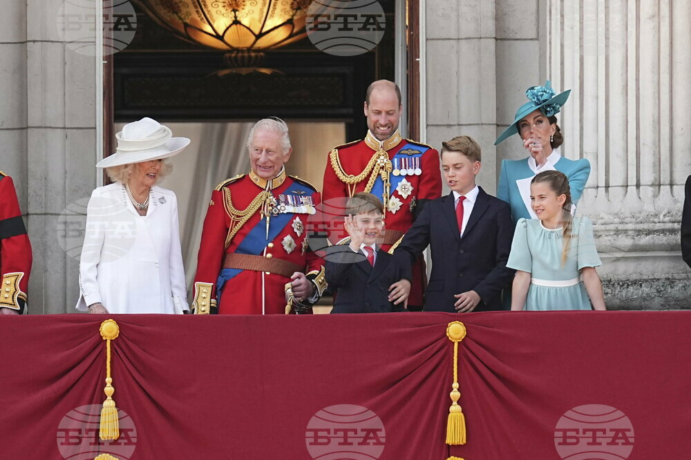 Britain Trooping the Colour