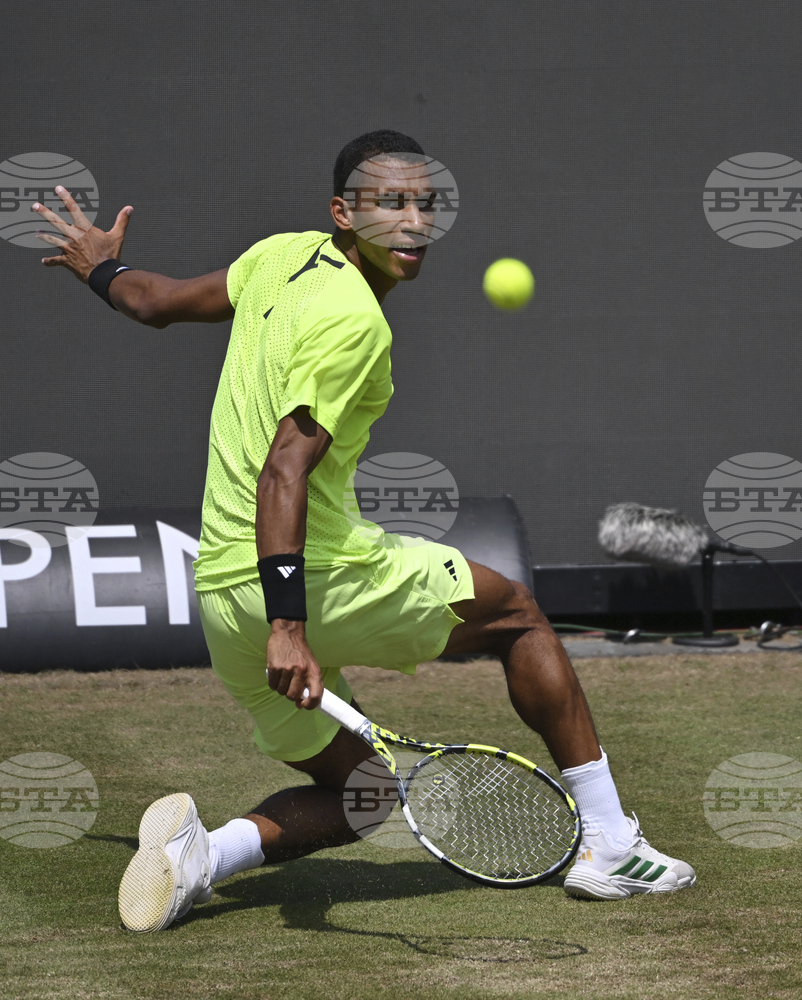 Оже-Алиасим достигна до полуфинал в тенис турнира в Майорка