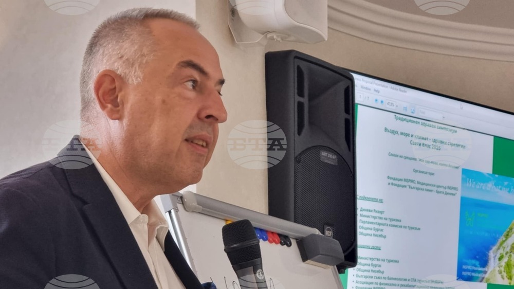 Лечебният климат на Свети Влас е в основата на името му, смята журналистът Бойко Василев