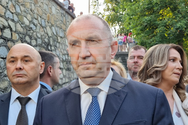 Хисаря - Празници Хисаря 2025 - Румен Радев