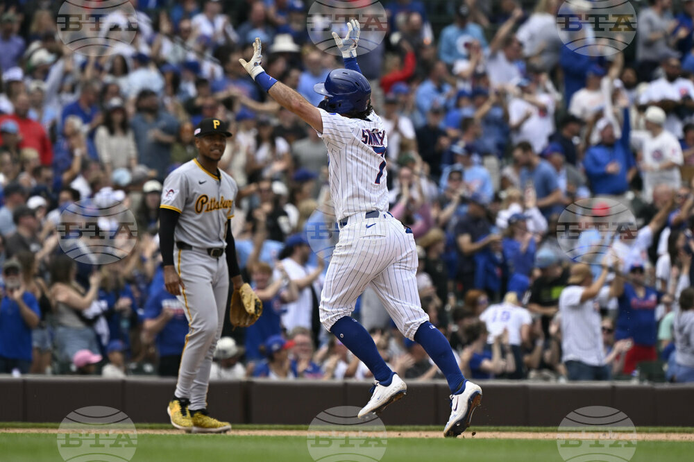 Pirates Cubs Baseball