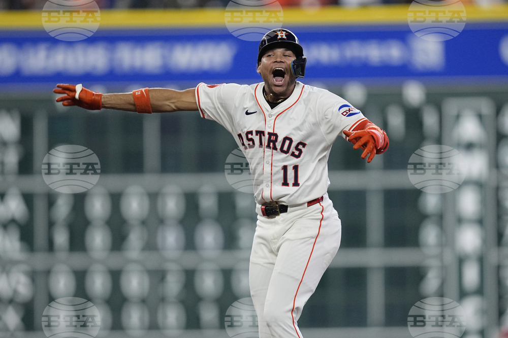 Twins Astros Baseball