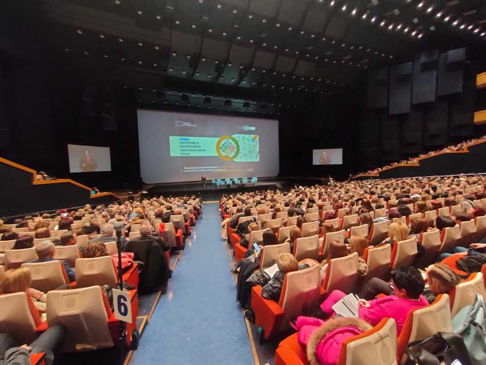 Министър Пенов: Всяко дете ще влезе в STEM кабинет 