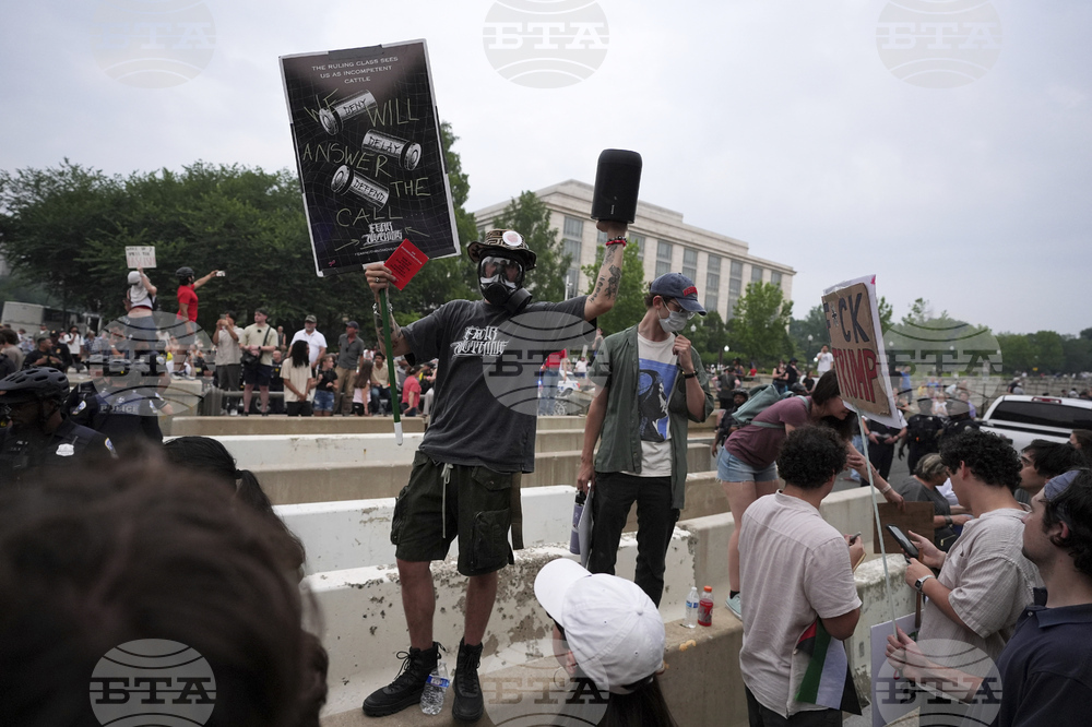 Trump Military Parade Protest