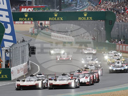 France Le Mans Auto Racing