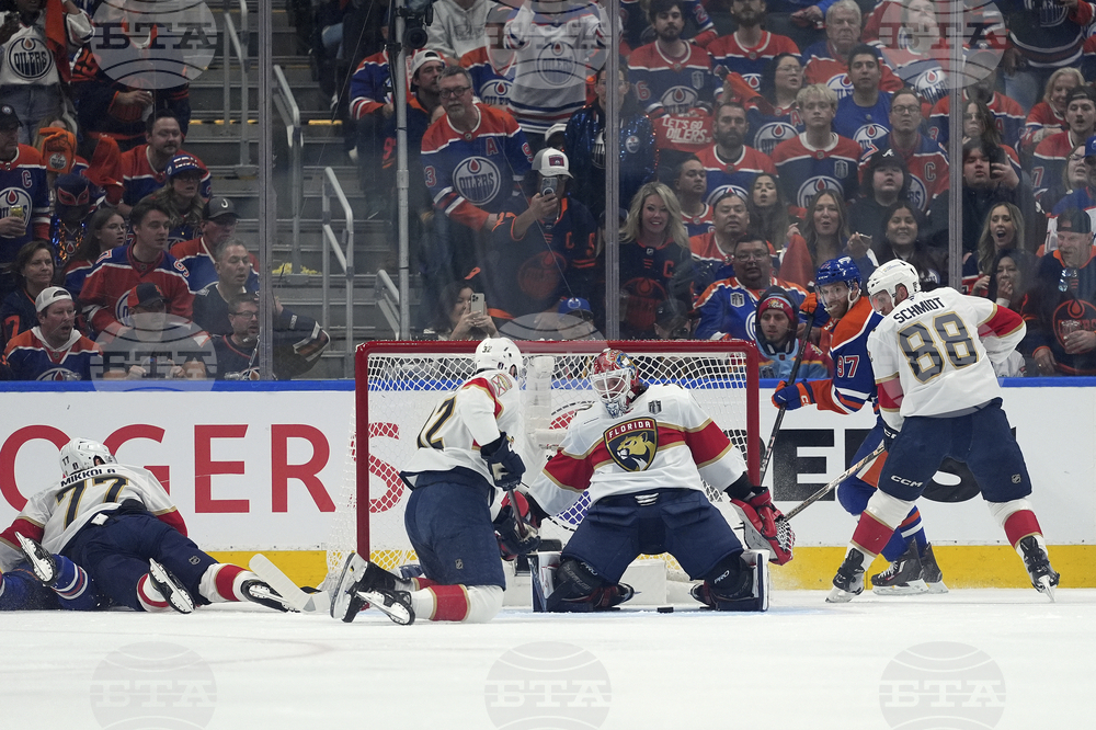 Stanley Cup Panthers Oilers Hockey