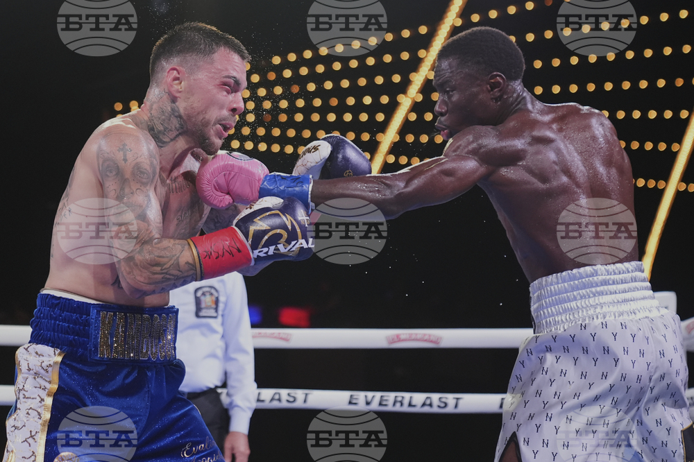 Hitchins Kambosos Boxing