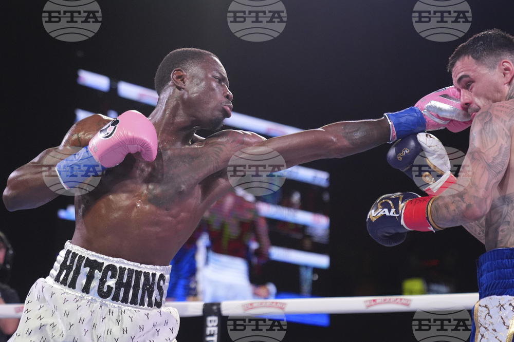 Hitchins Kambosos Boxing