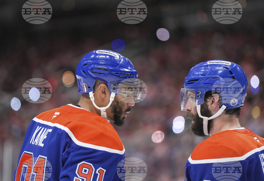 Stanley Cup Panthers Oilers Hockey