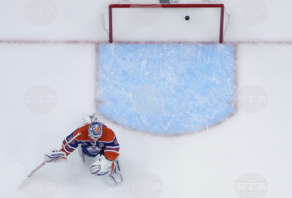 Stanley Cup Panthers Oilers Hockey
