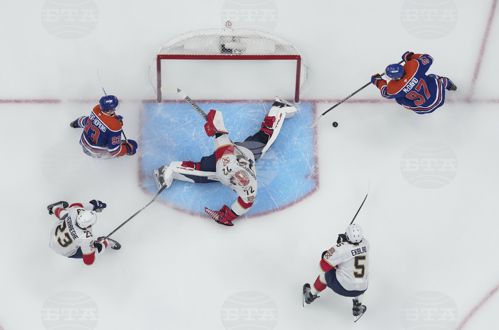 Stanley Cup Panthers Oilers Hockey