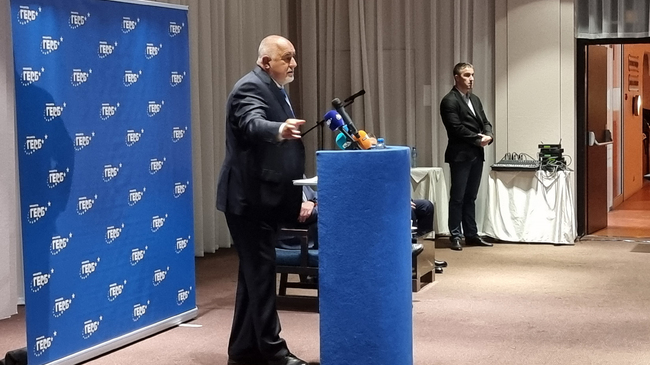 GERB Leader Calls Paradoxical Asking Whether Bulgaria Is Ready for Eurozone when EU's Two Biggest Institutions Say Yes