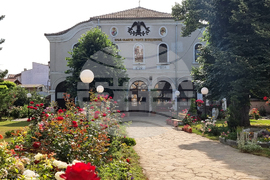 Ямбол - храм „Св. Георги Победоносец” - неделна литургия и проповед