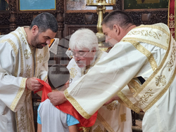 Ямбол - храм „Св. Георги Победоносец” - неделна литургия и проповед