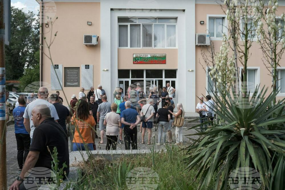 На общо събрание жителите на село Дюлево гласуваха против изграждането на фотоволтаичен парк