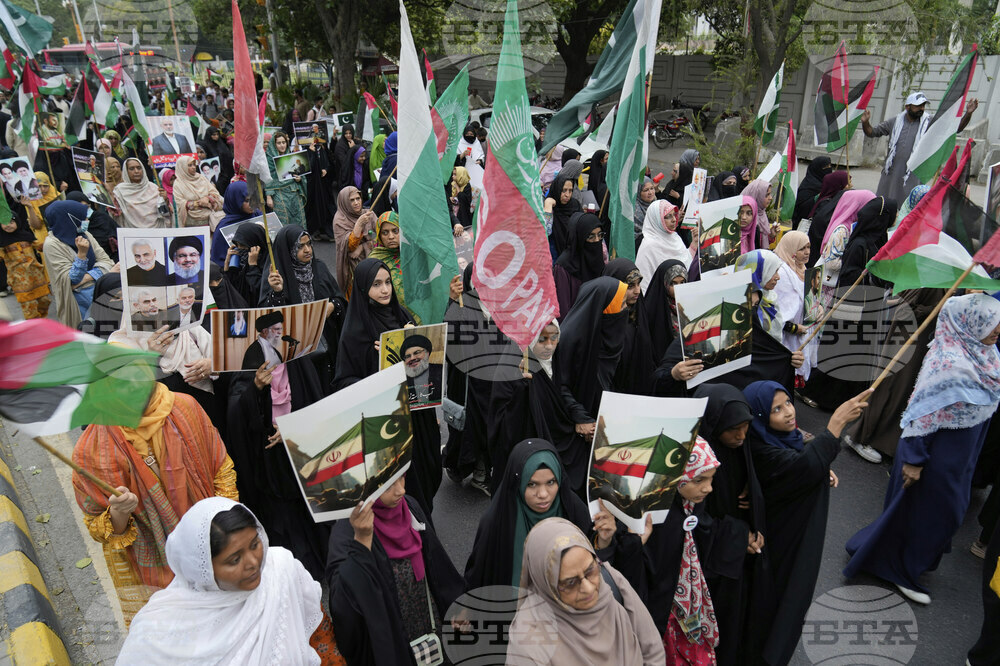 Pakistan Iran Mideast Wars