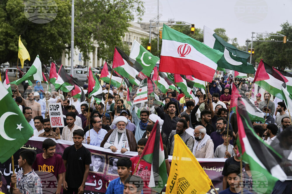 Pakistan Iran Mideast Wars