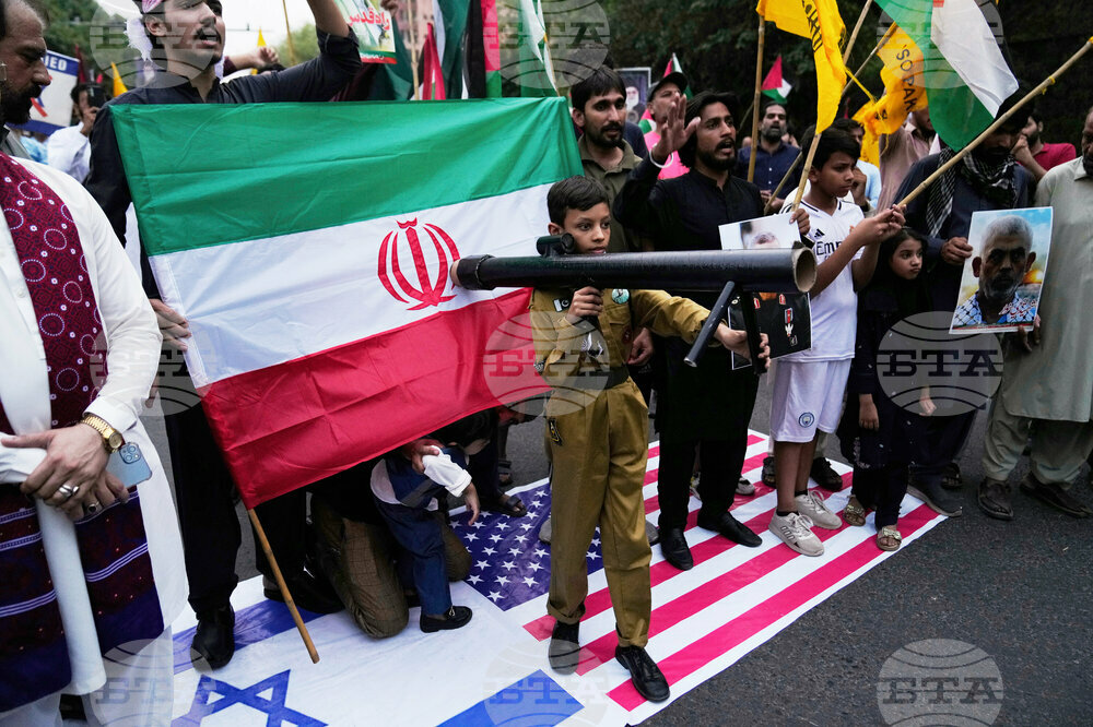 Pakistan Iran Mideast Wars