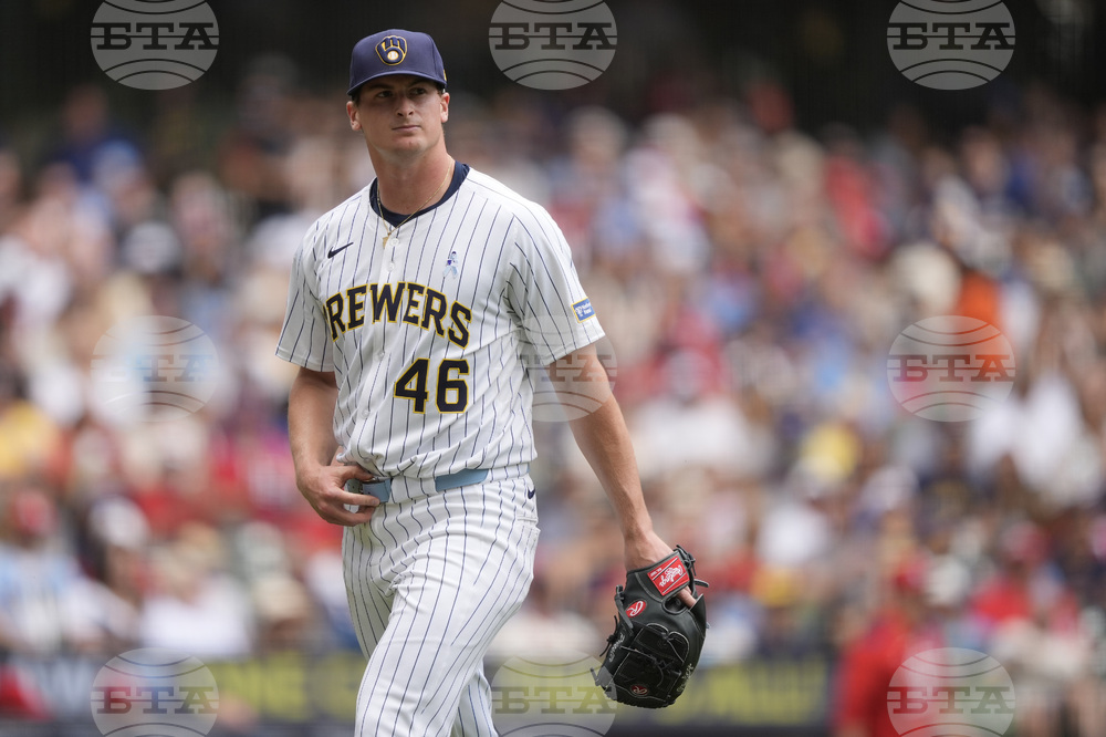 Cardinals Brewers Baseball