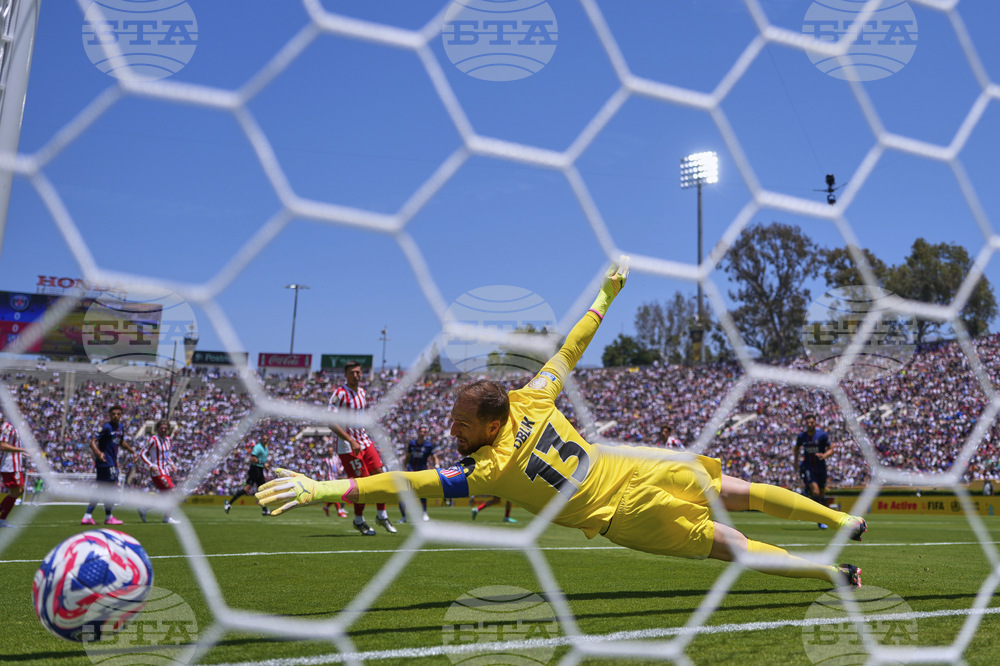 APTOPIX CWC PSG Atletico Madrid Soccer