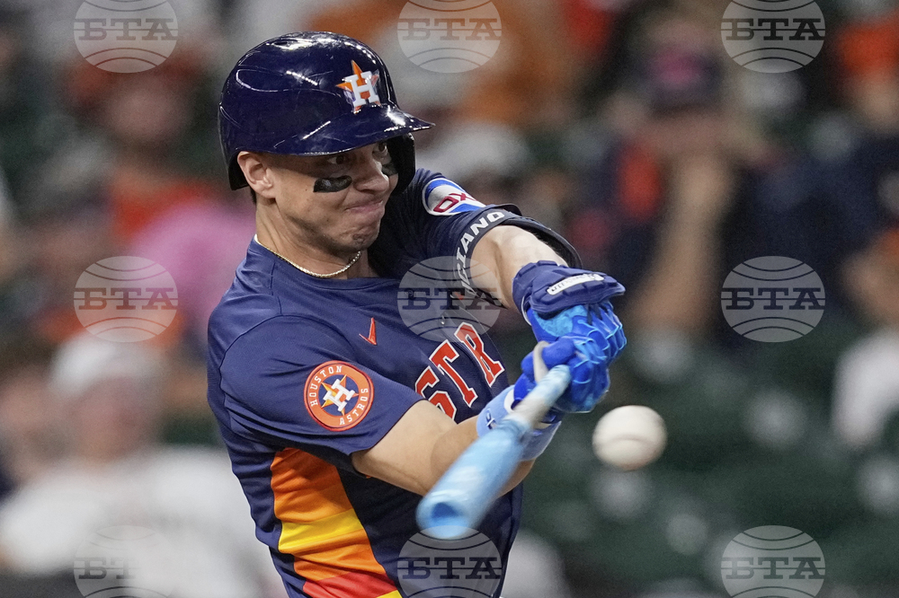 Twins Astros Baseball