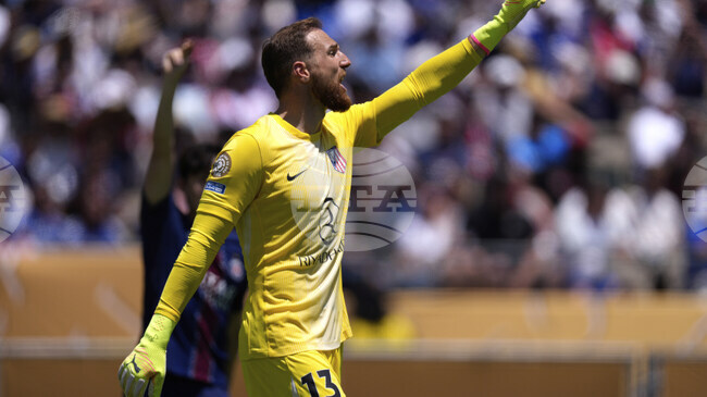 Атлетико Мадрид няма да може да разчита на вратаря Ян Облак при гостуването срещу Хетафе