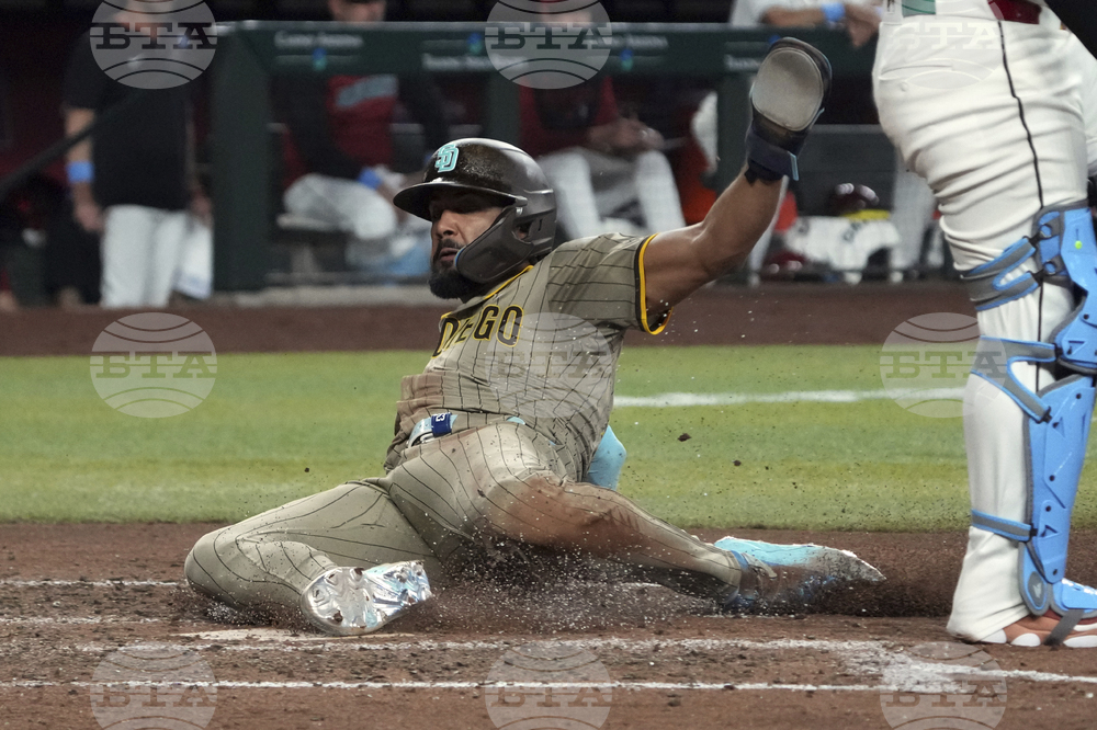 Padres Diamondbacks Baseball