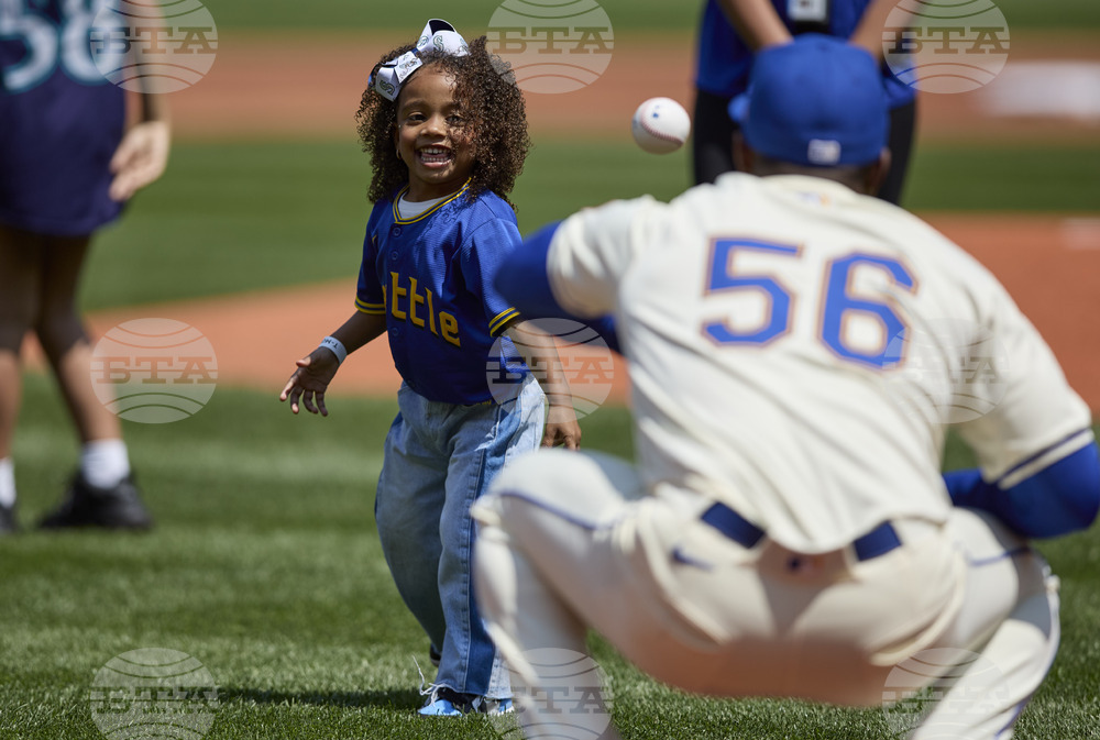 Guardians Mariners Baseball