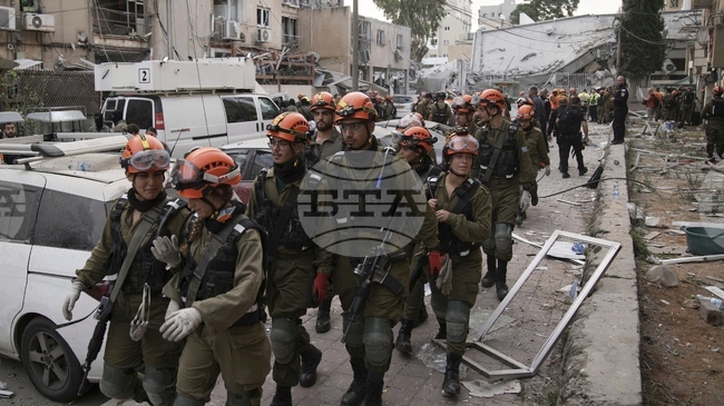 Израелската армия призова 20 000 резервисти за защита на мирните жители