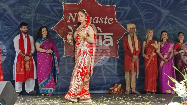 Магията на Индия се пренесе на фестивал в Ботаническата градина в Букурещ