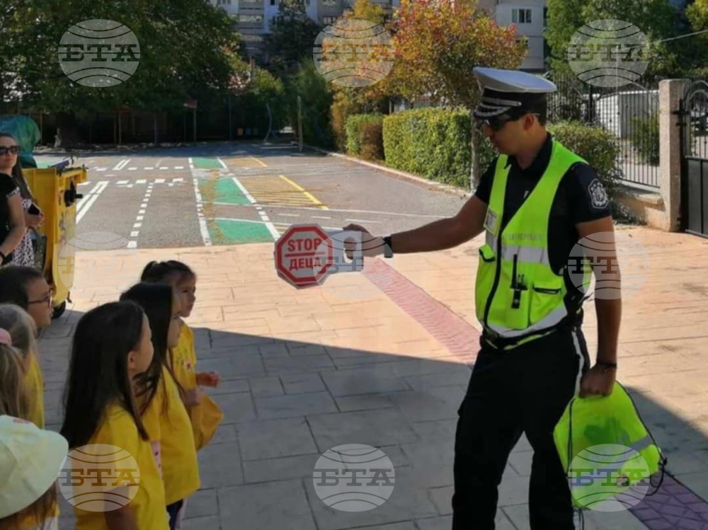 В Сливен започна традиционната акция на полицията „Ваканция! Да пазим живота на децата на пътя!“