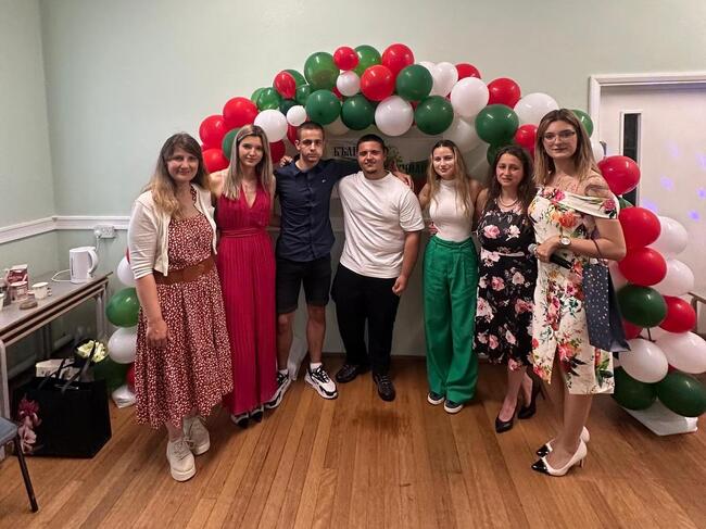 С концерт Българско училище „Звънче“ в Лондон изпрати абитуриентите от Випуск 2025