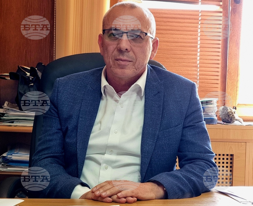 С новите цени на синята зона целим по-добра услуга и инвестиции в нови паркинги, каза заместник-кметът на Кърджали Тунджай Шюкрю