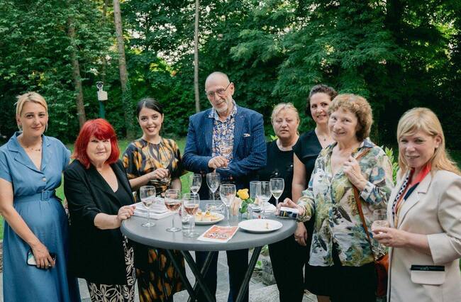 Читателският клуб към училище „Пейо Яворов“ в Милано взе участие във Фестивала на българската книга в Брюксел 