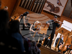 Зала България - Вадим Глузман - концерт