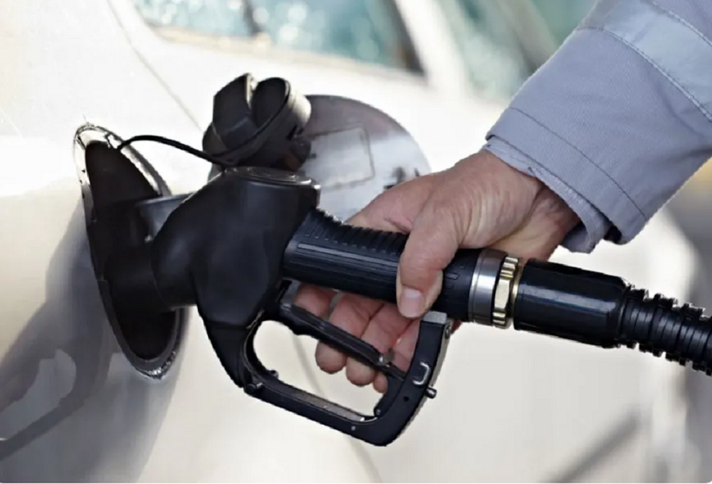 КосоваПрес: Напрежението между Израел и Иран може да повлияе на цената на петрола в Косово