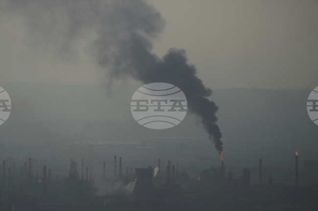 Иранска ракета удари петролна рафинерия в израелския град Хайфа
