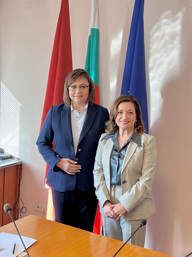 БСП: Нинова обсъди с италианския посланик антиинфлационните мерки за справяне с ръста на цените