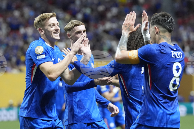 Челси започна участието си на Световното клубно първенство по футбол с победа над ФК Лос Анджелис