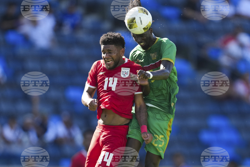 Gold Cup Panama Guadeloupe Soccer