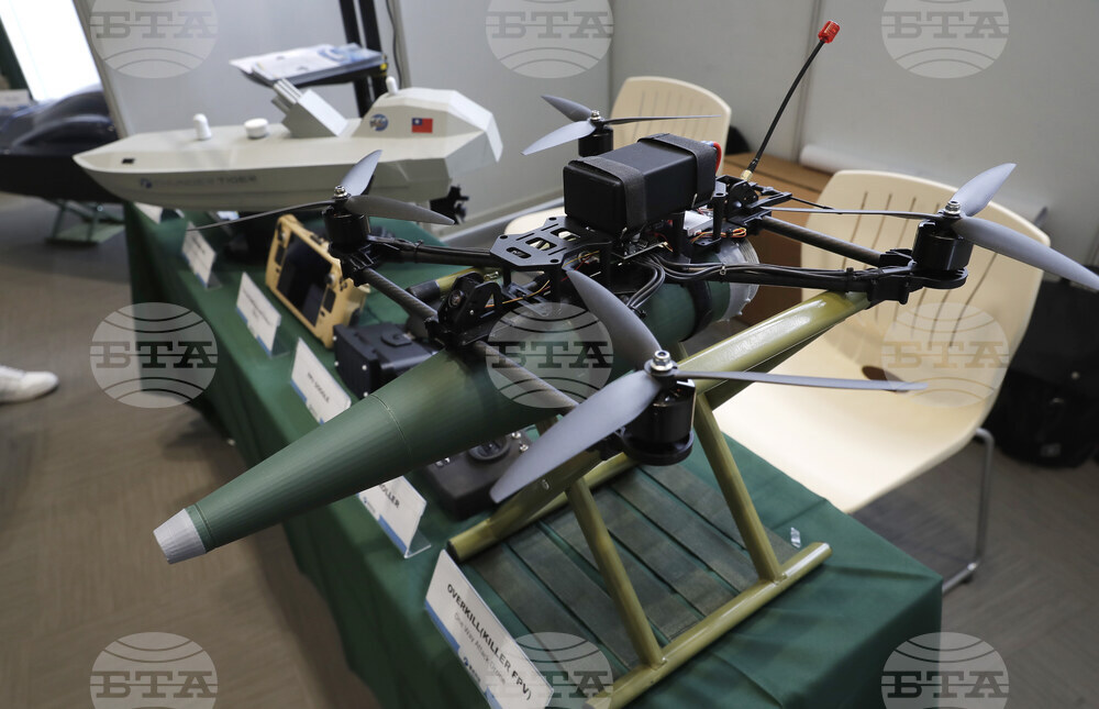 "Гардиън": Американските крайнодесни екстремисти обмислят използването на дронове при вътрешни атаки