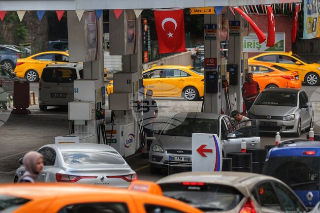 Цените на горивата в Турция се повишиха след началото на войната между Израел и Иран