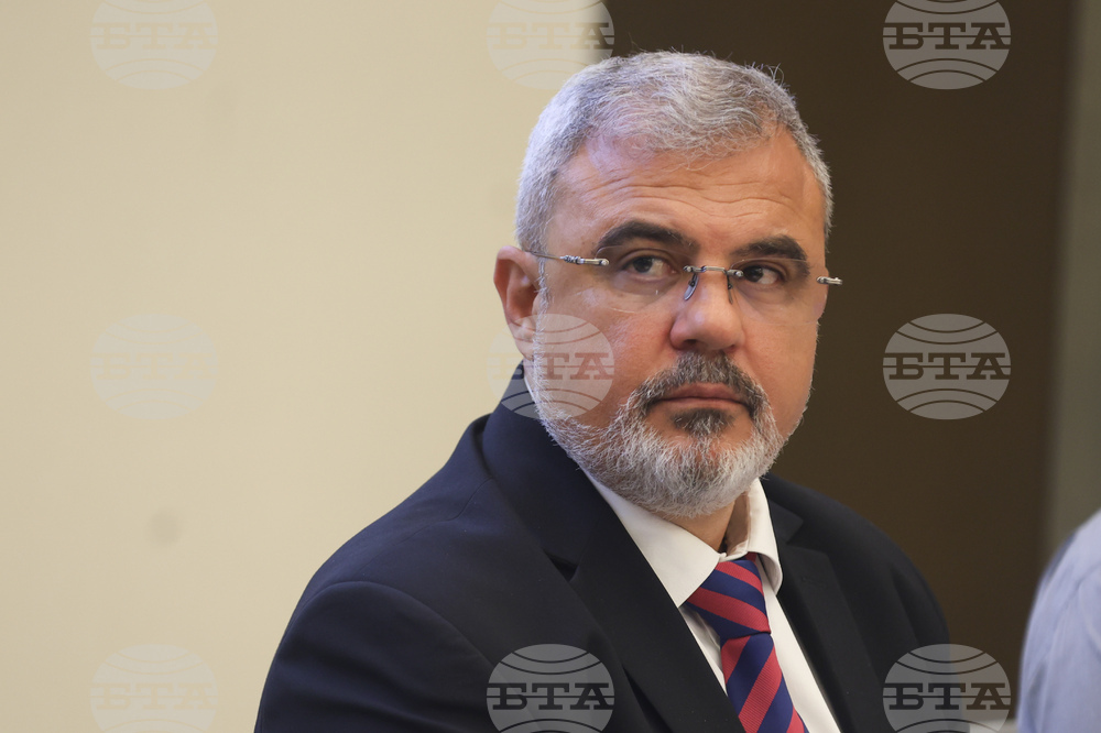 Процедура за възлагане на обществени превозни услуги с железопътен транспорт - публична дискусия