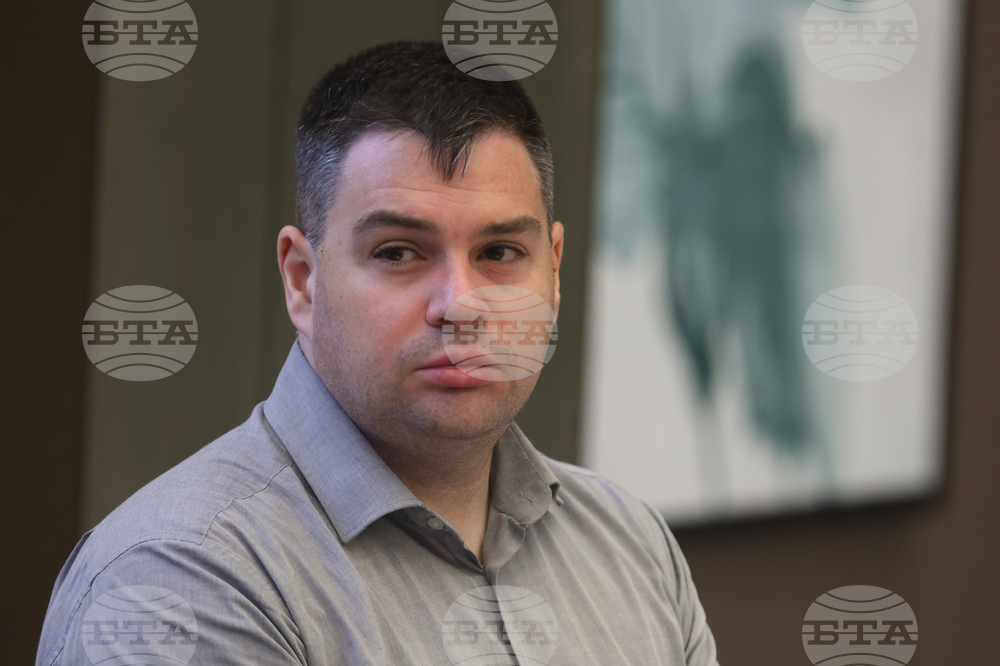 Процедура за възлагане на обществени превозни услуги с железопътен транспорт - публична дискусия