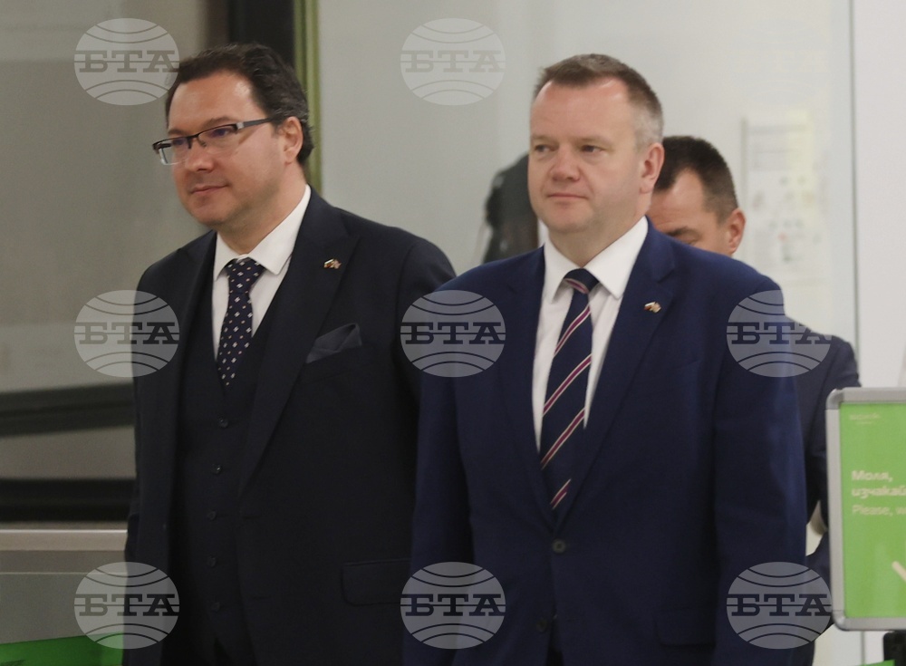 Даниел Митов - Ник-Томас Симъндс - двустранна среща