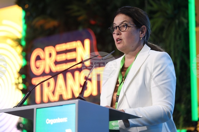 Необходими са координирани усилия на европейско равнище за справяне с предизвикателствата от високите цени на електроенергията, каза зам.-министър Ива Петрова