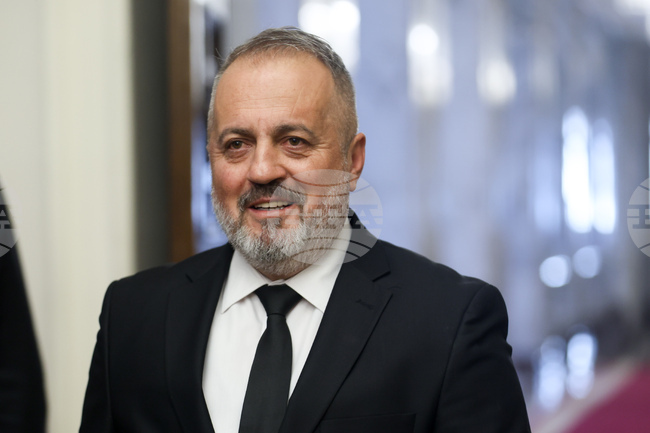 Искаме конституционни гаранции за правата на българите в Република Северна Македония, каза Люпчо Георгиевски пред президента 