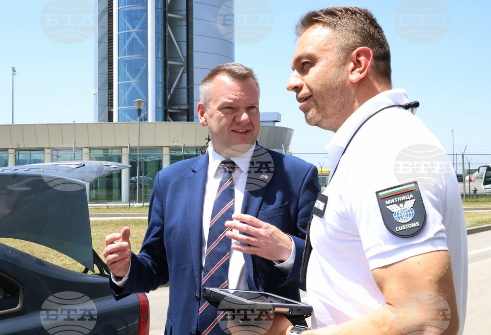 Даниел Митов - Ник-Томас Симъндс - двустранна среща