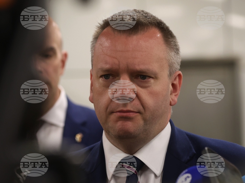 Даниел Митов - Ник-Томас Симъндс - двустранна среща